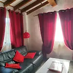 A Teppa Apartment *